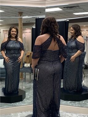 Navy Beaded Cold‑Shoulder Evening Gown | Size 16 | Mother of the Groom Like New